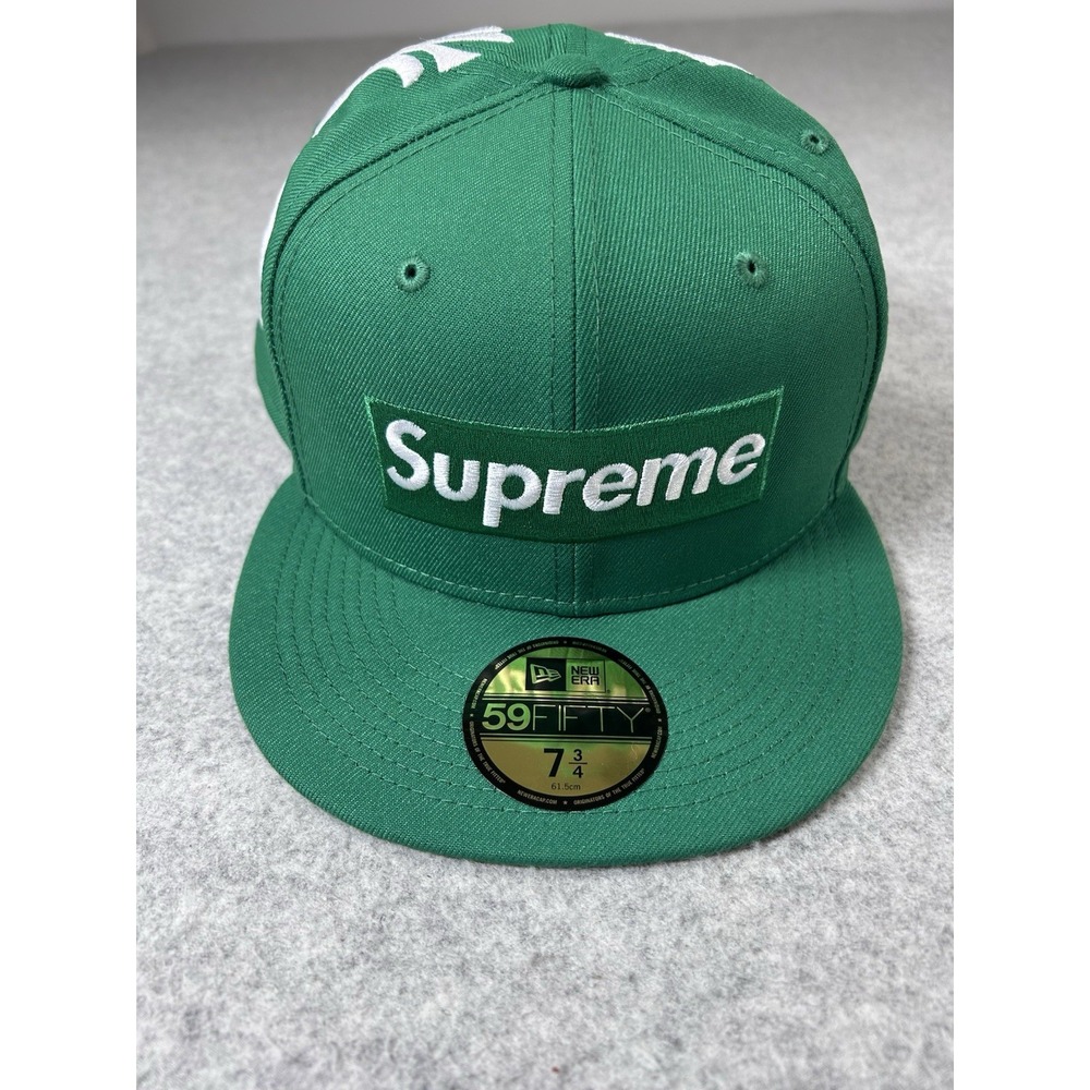 Supreme x New Era New York Yankees Box Logo FW21 Size 7 3/4 NWT